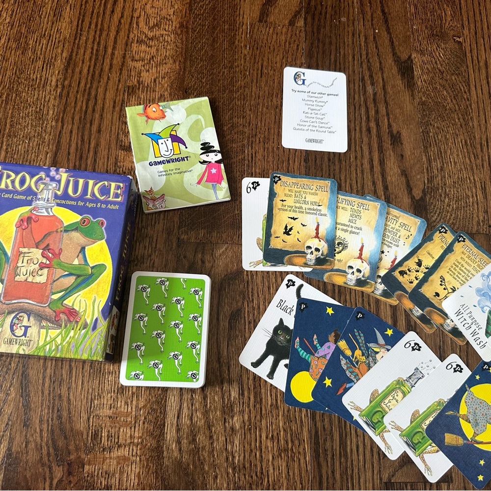 Frog Juice Card Game by Gamewright